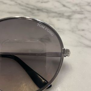 2 pair of Tom Ford sunglasses